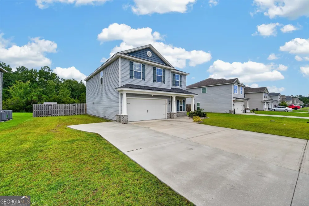 130 Clover Pointe CIR Guyton, GA 31312