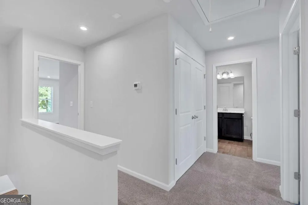 105 Village Green DR Adairsville, GA 30103