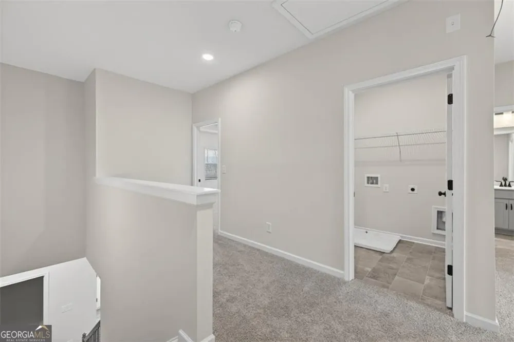 1010 Elowen DR Austell, GA 30168