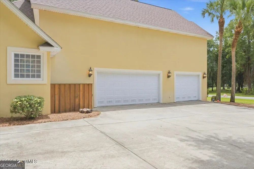 102 Laurel Grove RD Brunswick, GA 31523