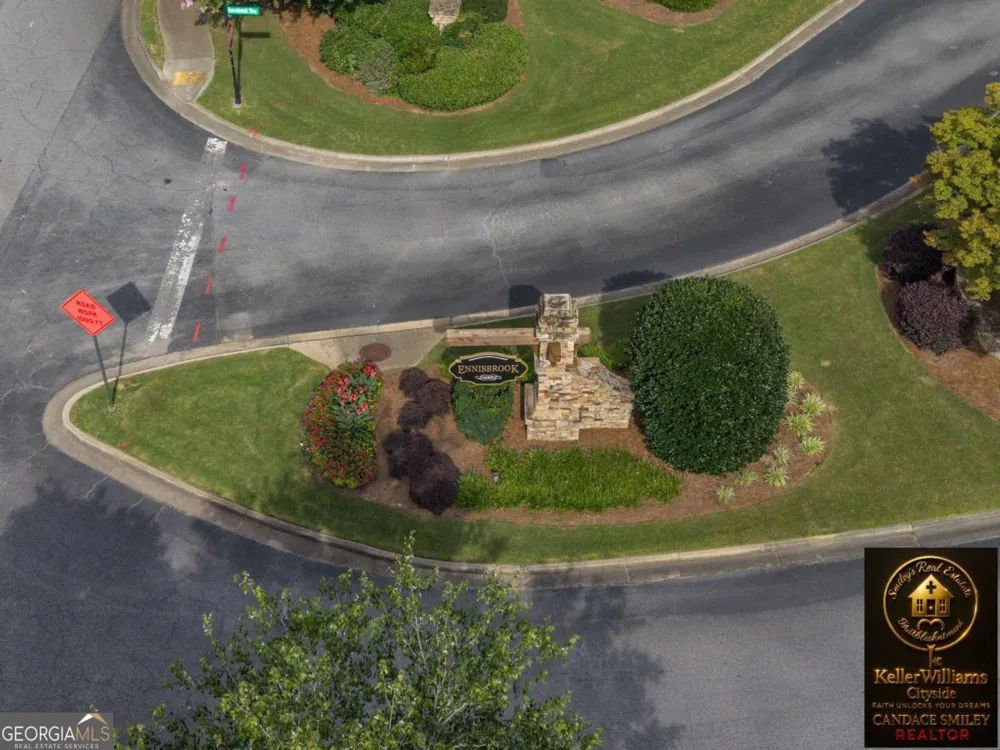 256 Ennisbrook DR SE Smyrna, GA 30082