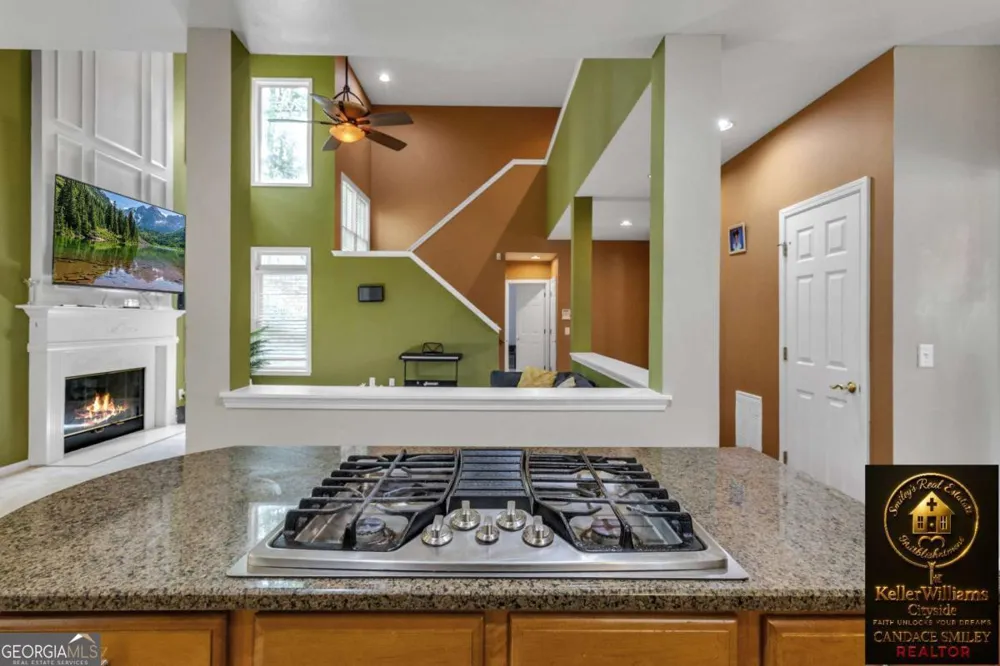 256 Ennisbrook DR SE Smyrna, GA 30082