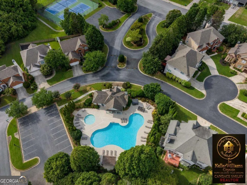 256 Ennisbrook DR SE Smyrna, GA 30082