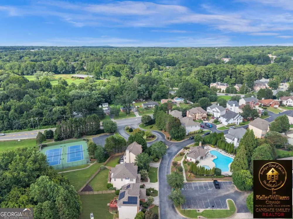 256 Ennisbrook DR SE Smyrna, GA 30082
