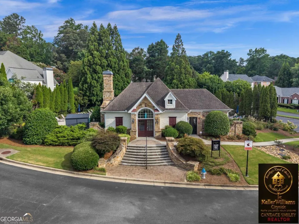 256 Ennisbrook DR SE Smyrna, GA 30082