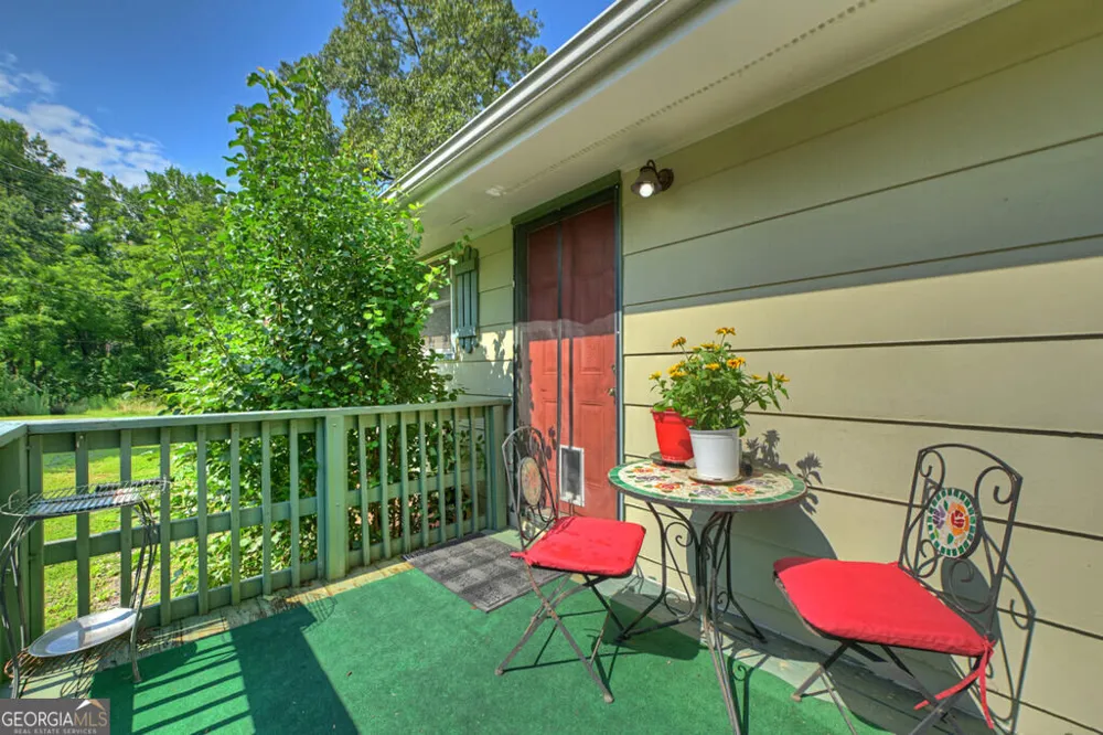 35 E Thomas RD Blue Ridge, GA 30513