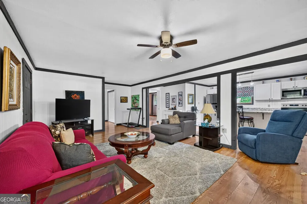 35 E Thomas RD Blue Ridge, GA 30513