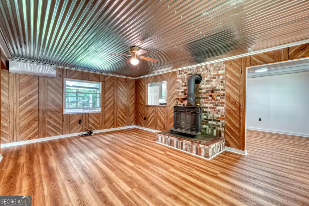 4348 White Oak DR Hiawassee, GA 30546