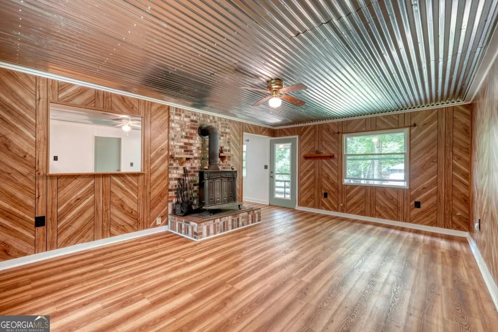4348 White Oak DR Hiawassee, GA 30546