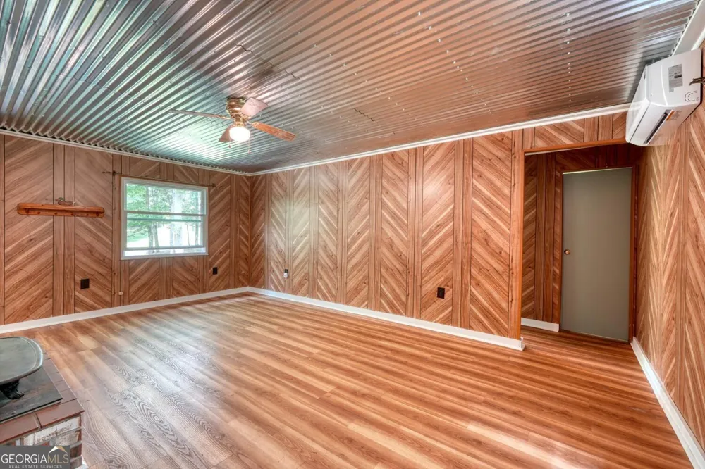 4348 White Oak DR Hiawassee, GA 30546