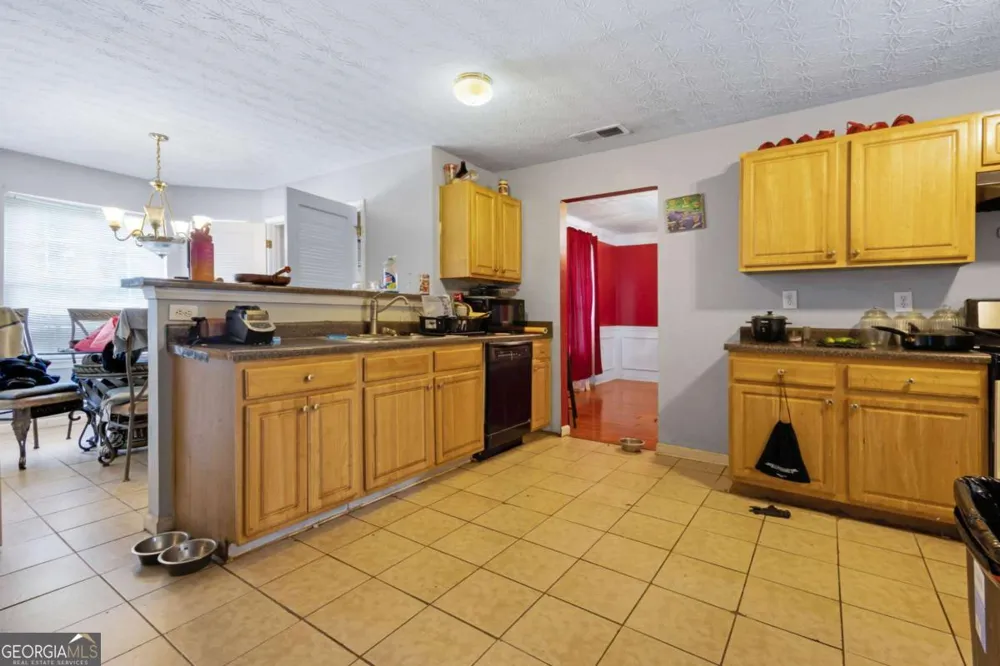 547 Zoie LN Palmetto, GA 30268
