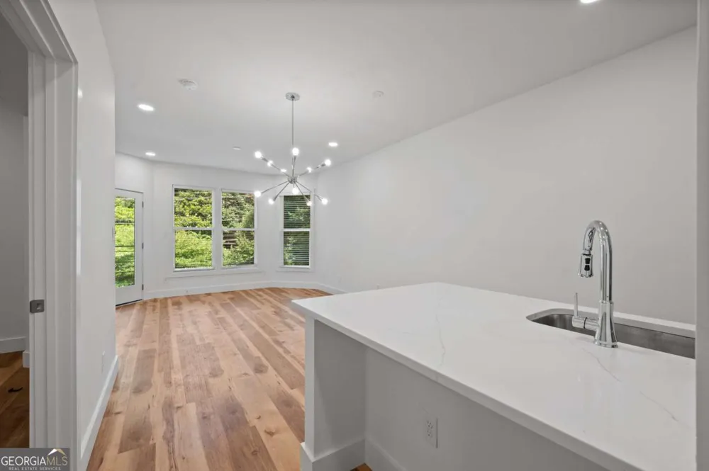 855 Piedmont AVE NE Atlanta, GA 30308