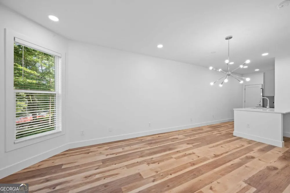 855 Piedmont AVE NE Atlanta, GA 30308