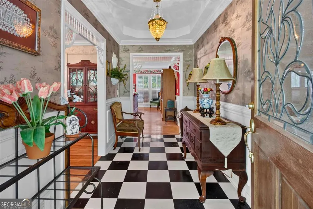 654 Oaklands DR Talking Rock, GA 30175
