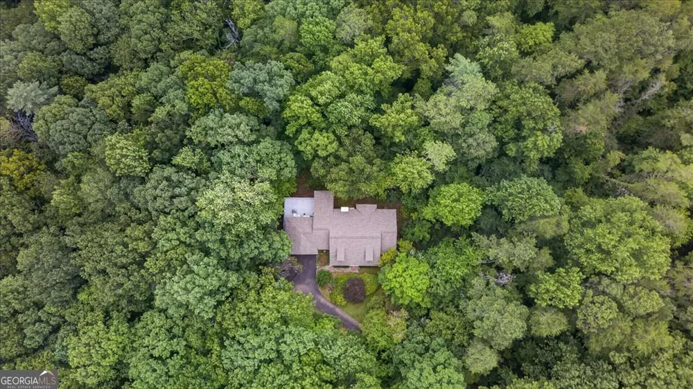 654 Oaklands DR Talking Rock, GA 30175