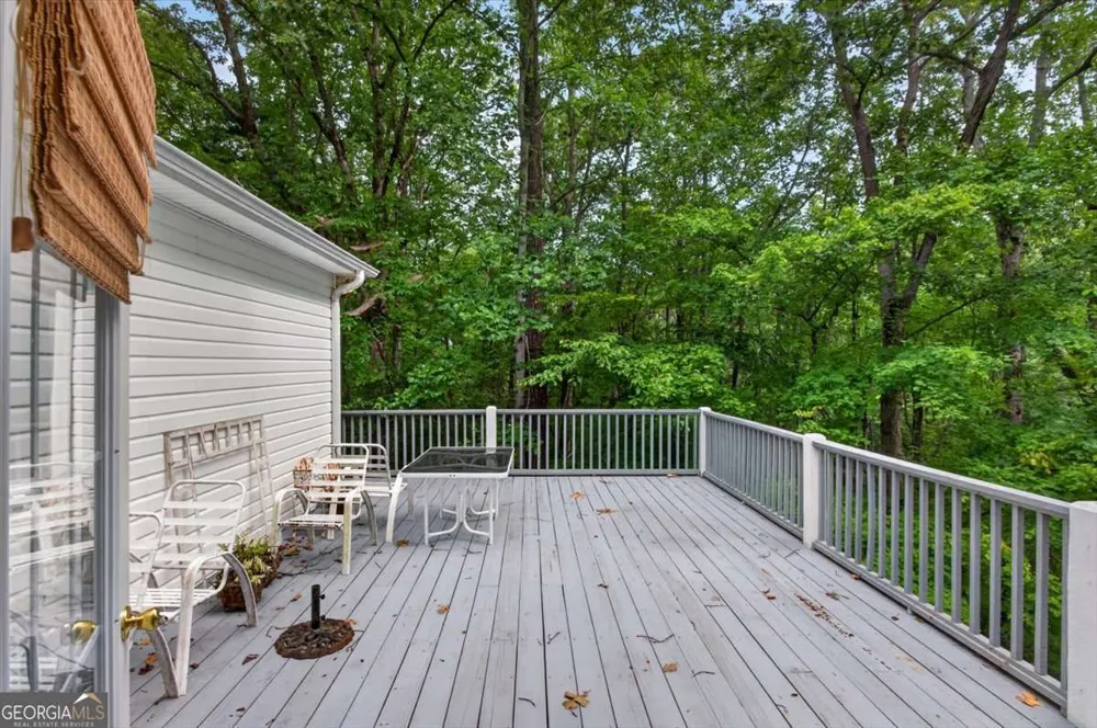654 Oaklands DR Talking Rock, GA 30175