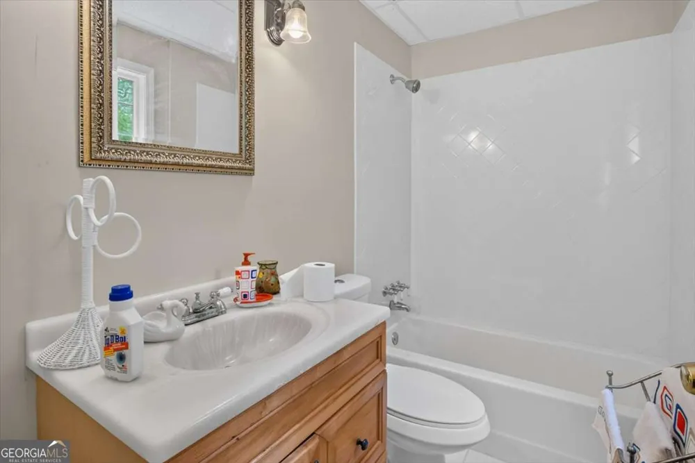 654 Oaklands DR Talking Rock, GA 30175