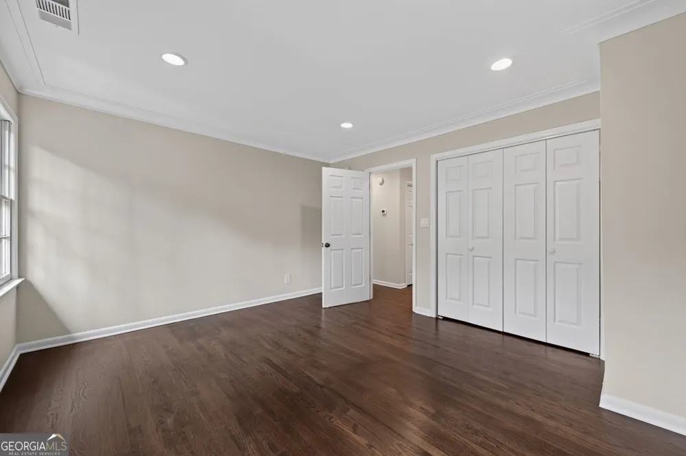 420 Jefferson CIR Sandy Springs, GA 30328