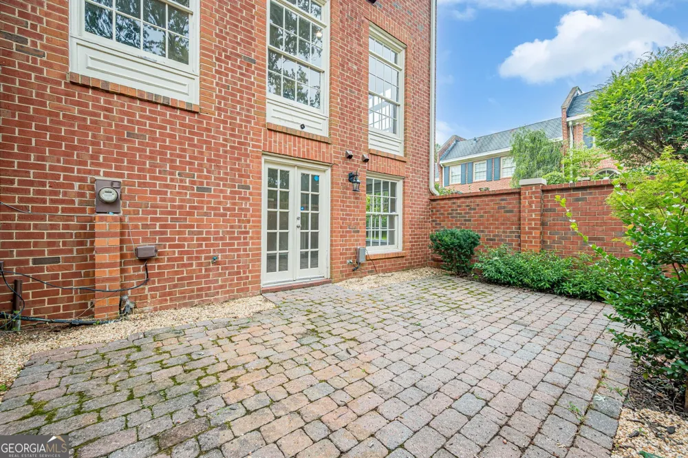 420 Jefferson CIR Sandy Springs, GA 30328
