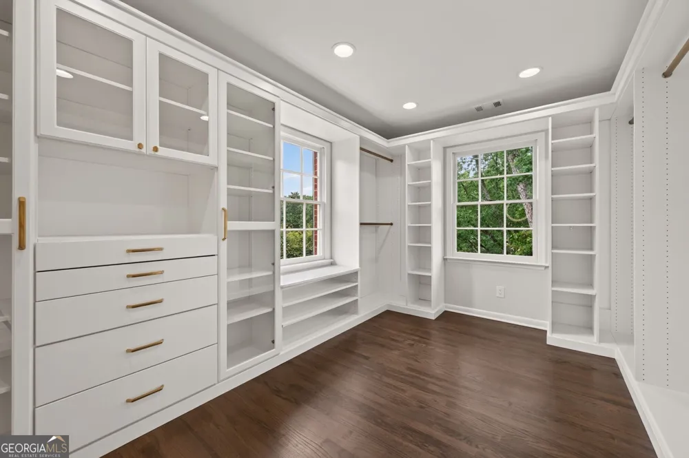420 Jefferson CIR Sandy Springs, GA 30328