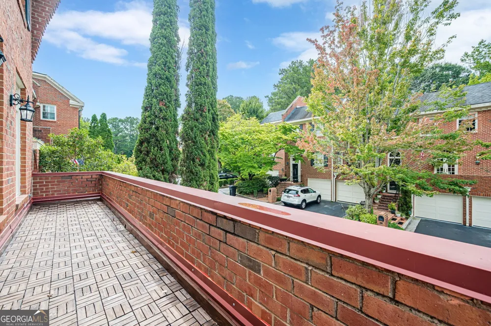 420 Jefferson CIR Sandy Springs, GA 30328