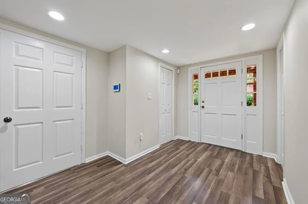 420 Jefferson CIR Sandy Springs, GA 30328