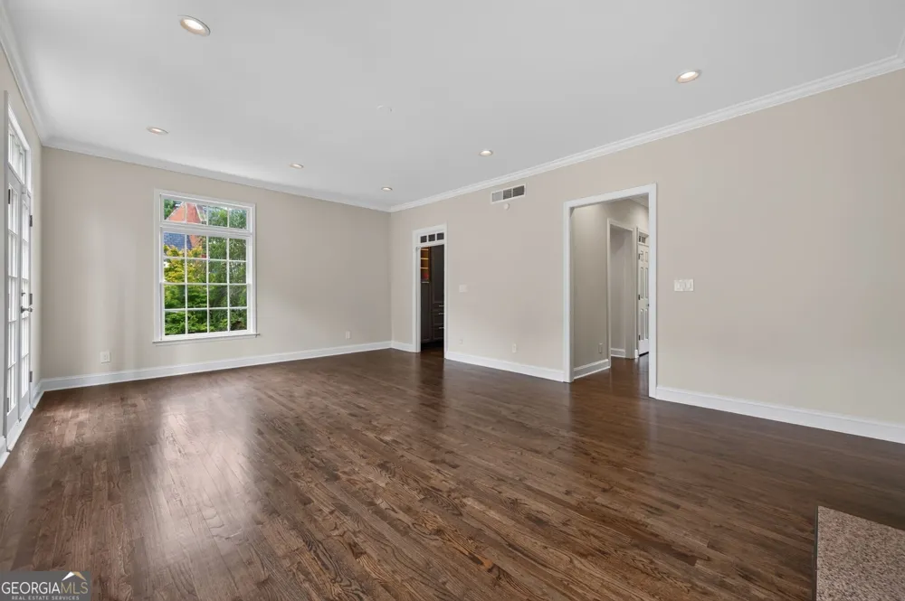 420 Jefferson CIR Sandy Springs, GA 30328