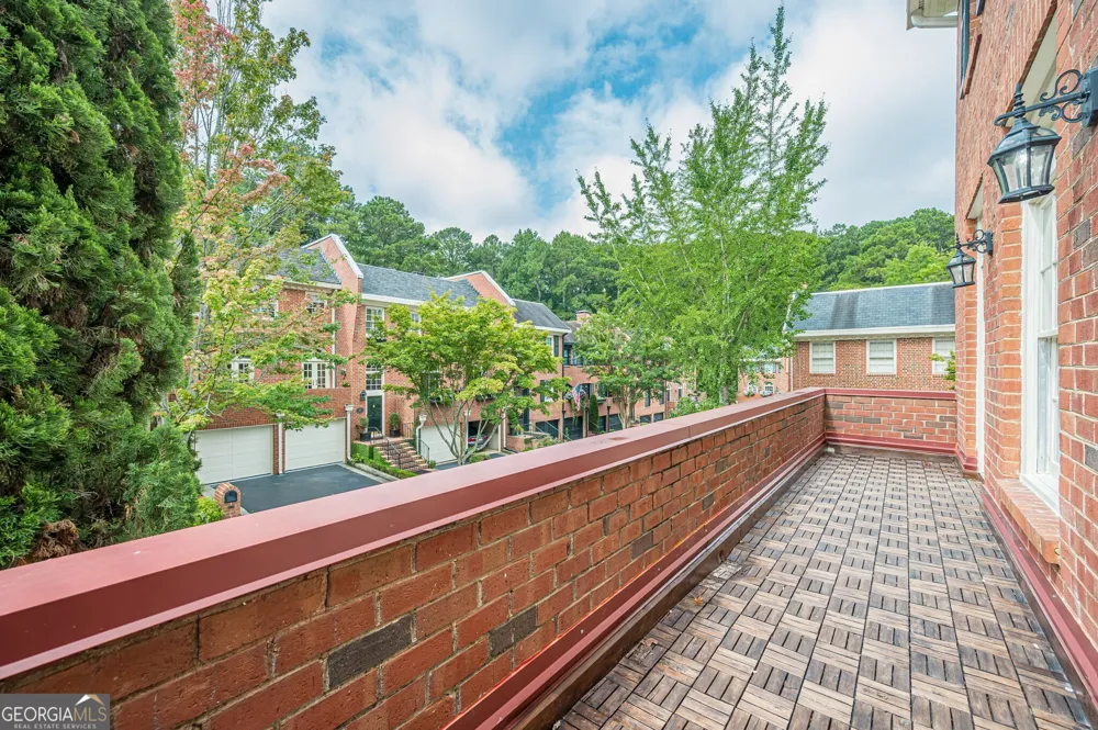 420 Jefferson CIR Sandy Springs, GA 30328