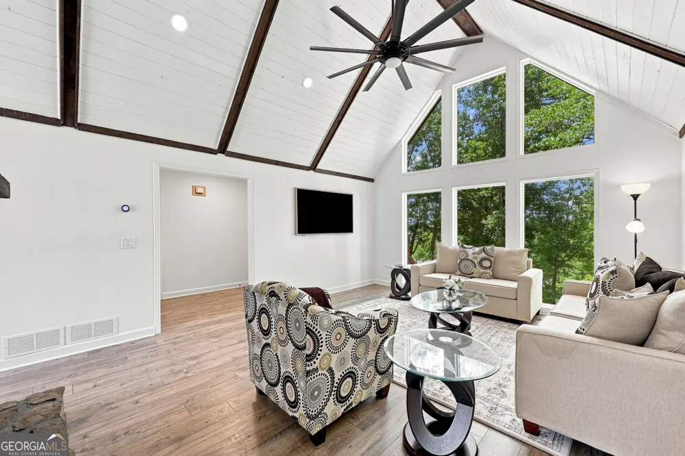 4225 Twin Rivers DR Gainesville, GA 30504