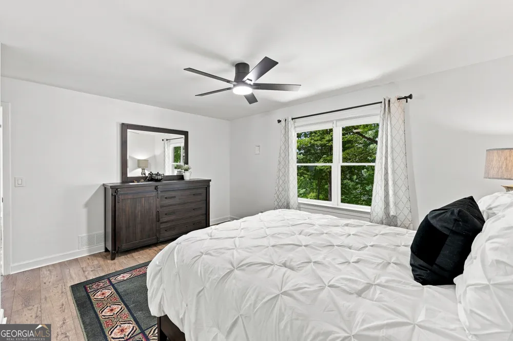4225 Twin Rivers DR Gainesville, GA 30504