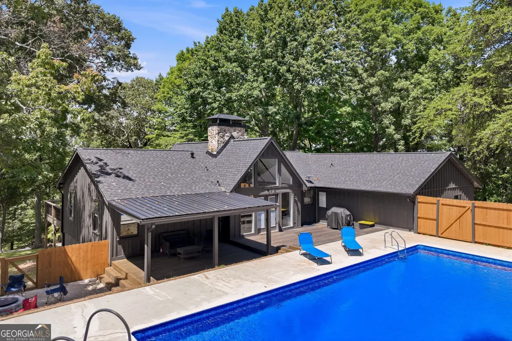 4225 Twin Rivers DR Gainesville, GA 30504
