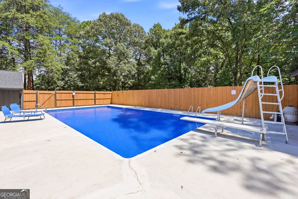 4225 Twin Rivers DR Gainesville, GA 30504