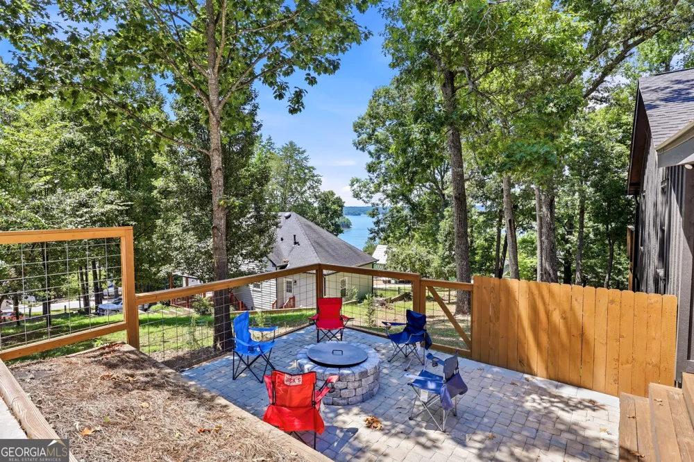 4225 Twin Rivers DR Gainesville, GA 30504