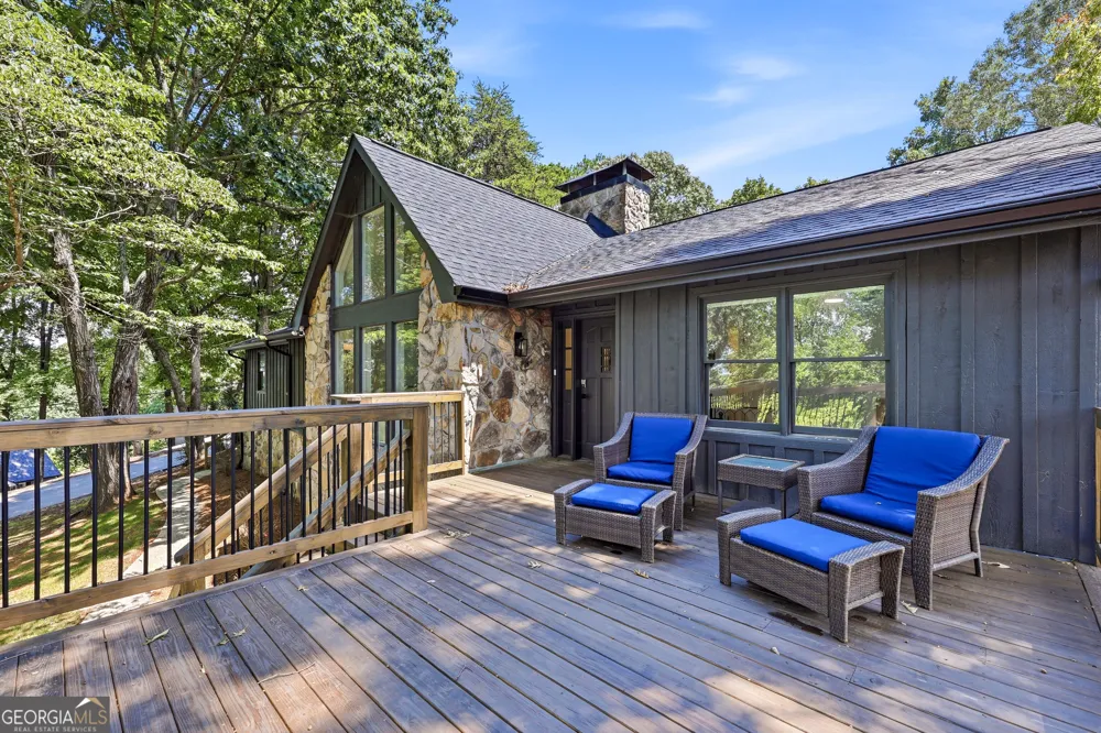 4225 Twin Rivers DR Gainesville, GA 30504