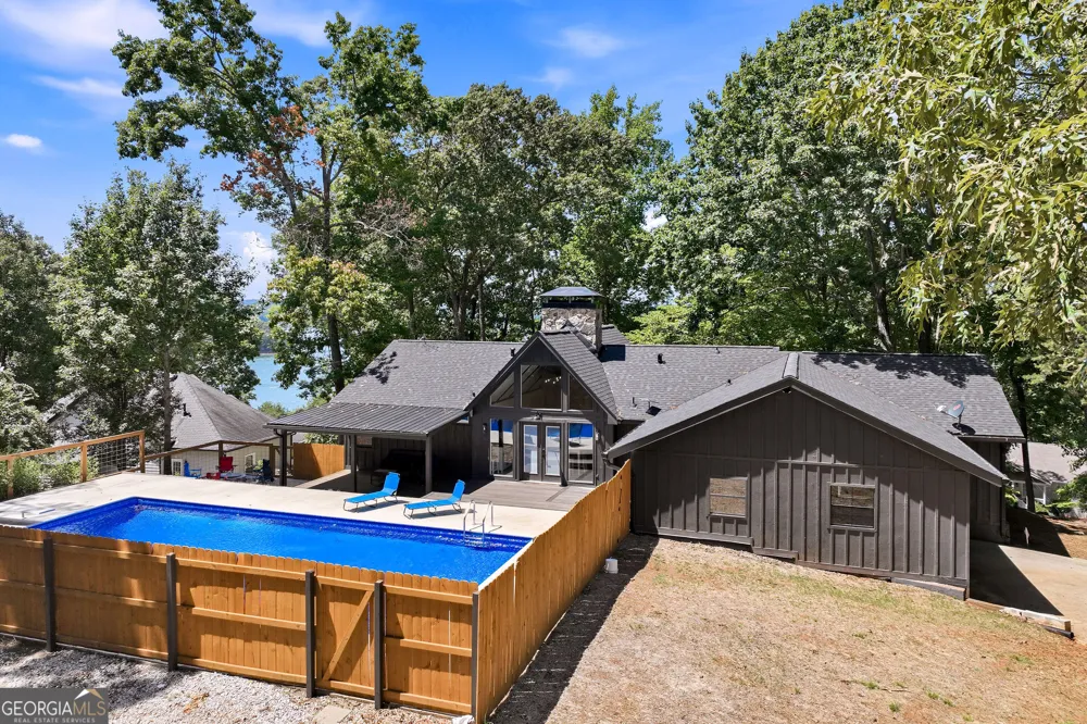 4225 Twin Rivers DR Gainesville, GA 30504