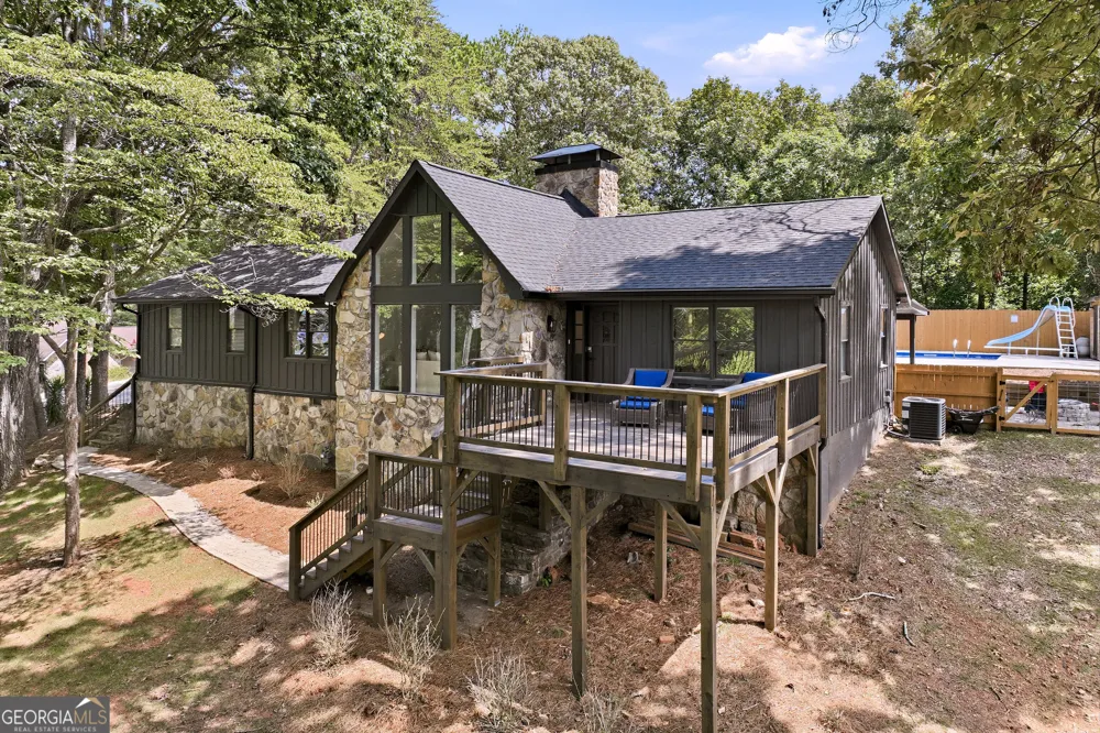 4225 Twin Rivers DR Gainesville, GA 30504