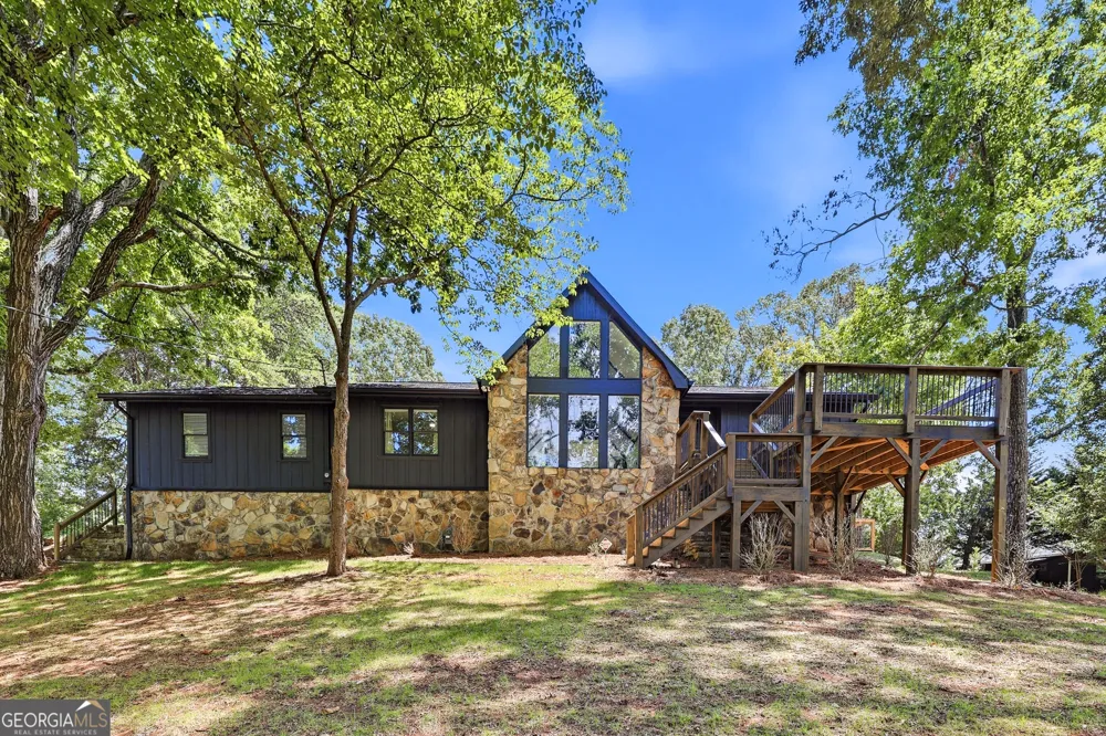 4225 Twin Rivers DR Gainesville, GA 30504