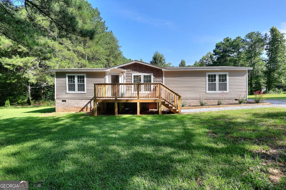 209 Jack Sharp RD Colbert, GA 30628
