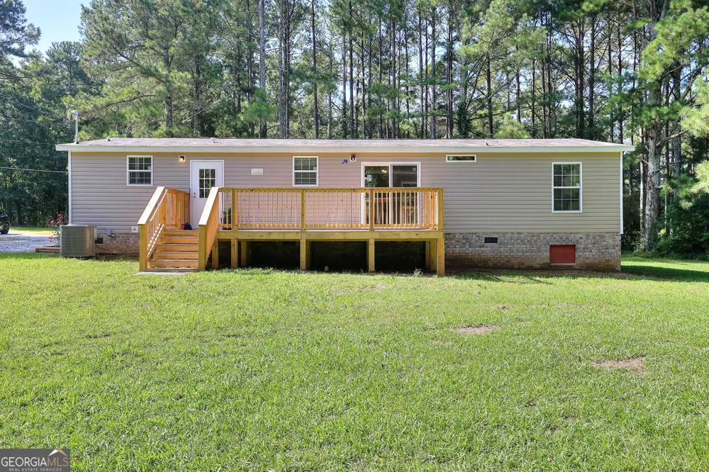 209 Jack Sharp RD Colbert, GA 30628