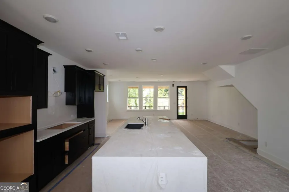 744 Auguste AVE Scottdale, GA 30079
