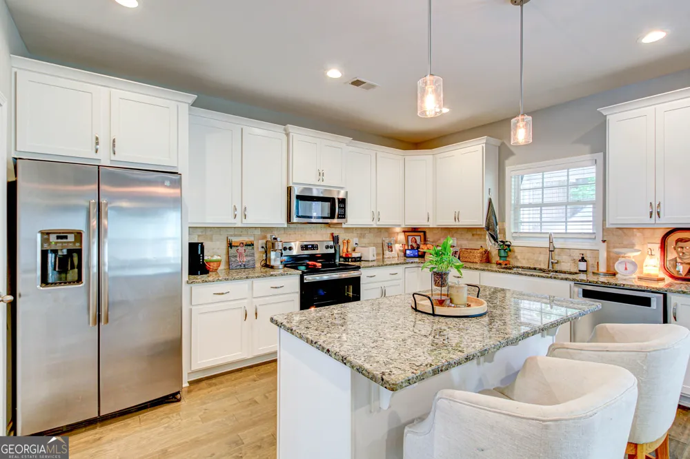 23 South York DR Newnan, GA 30265