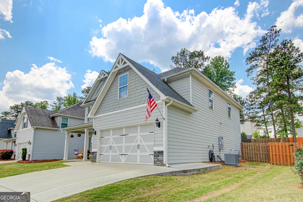 23 South York DR Newnan, GA 30265