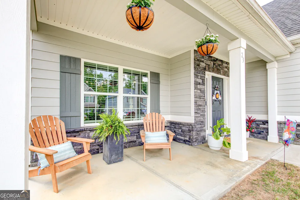 23 South York DR Newnan, GA 30265