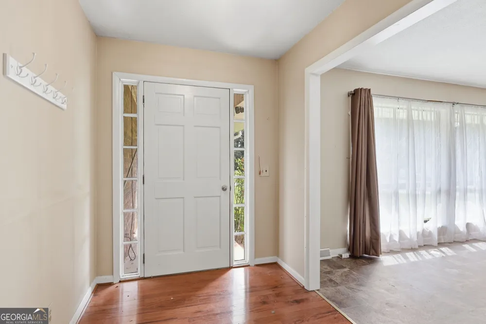 42 Charles ST Toccoa, GA 30577