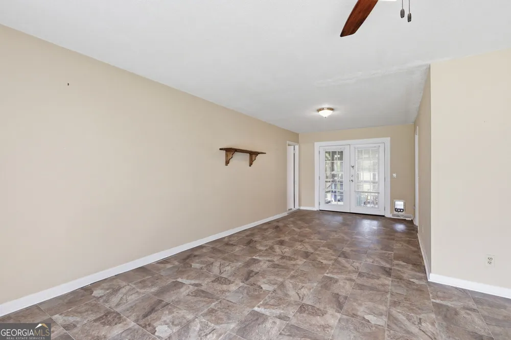 42 Charles ST Toccoa, GA 30577