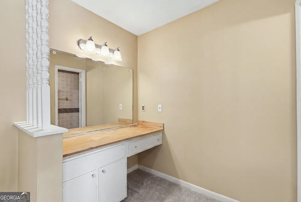 42 Charles ST Toccoa, GA 30577