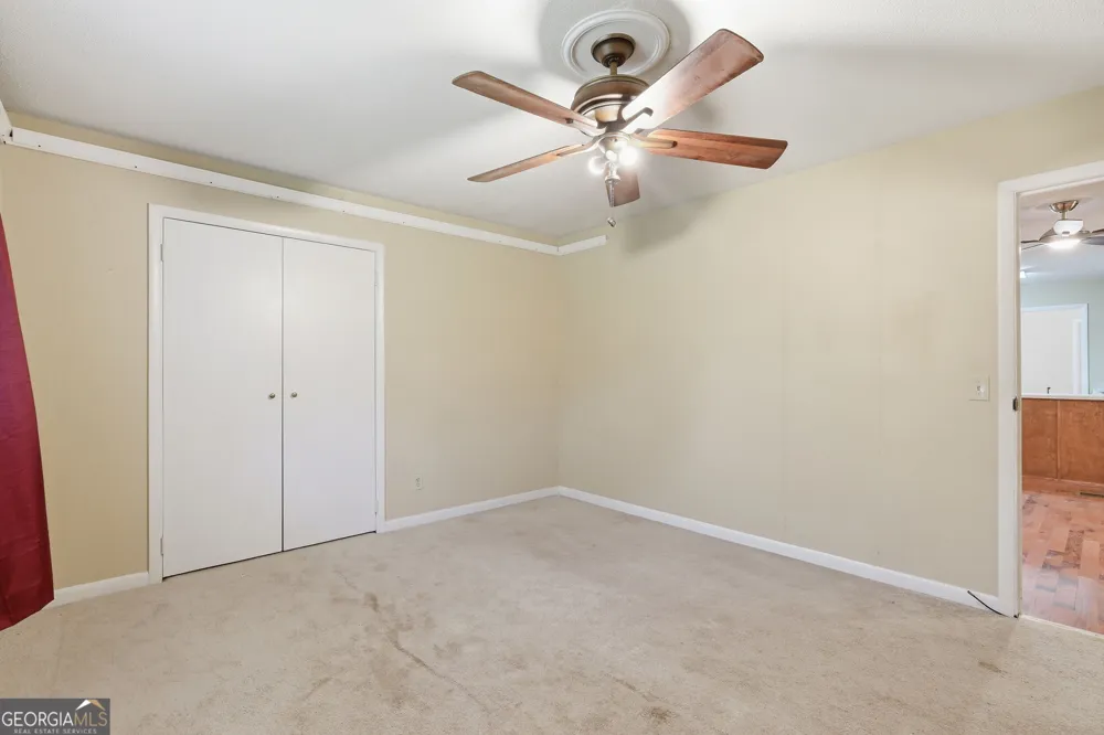 42 Charles ST Toccoa, GA 30577