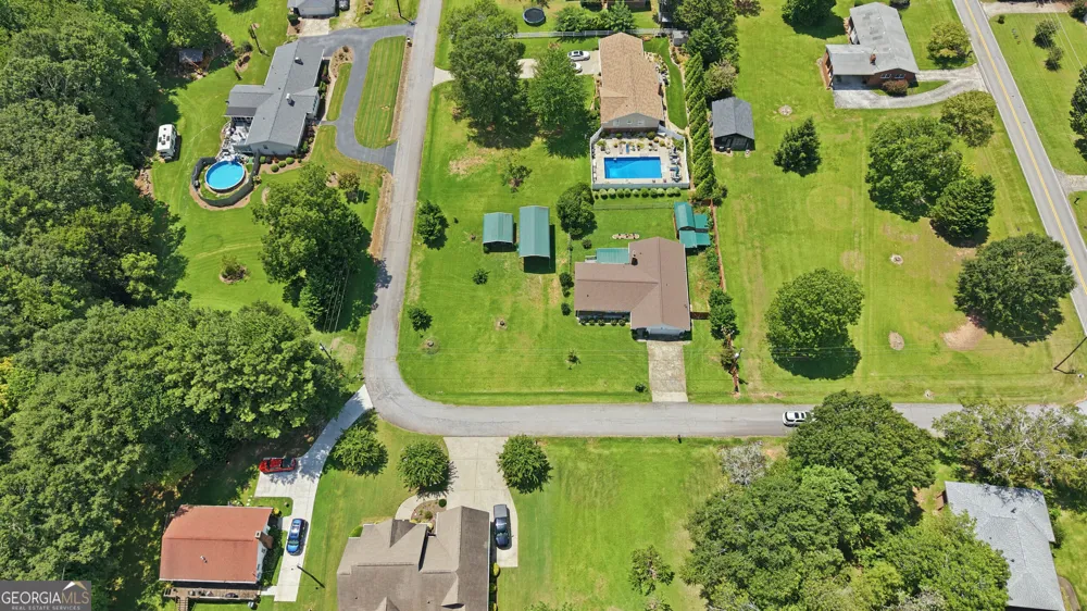 42 Charles ST Toccoa, GA 30577