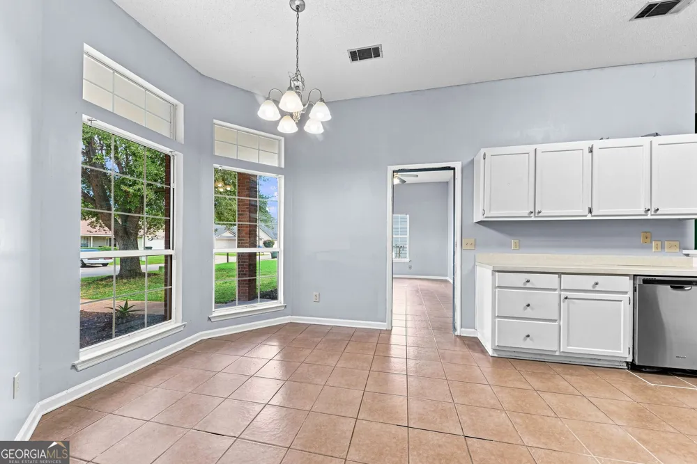 100 Pleasant Breeze WAY Kingsland, GA 31548