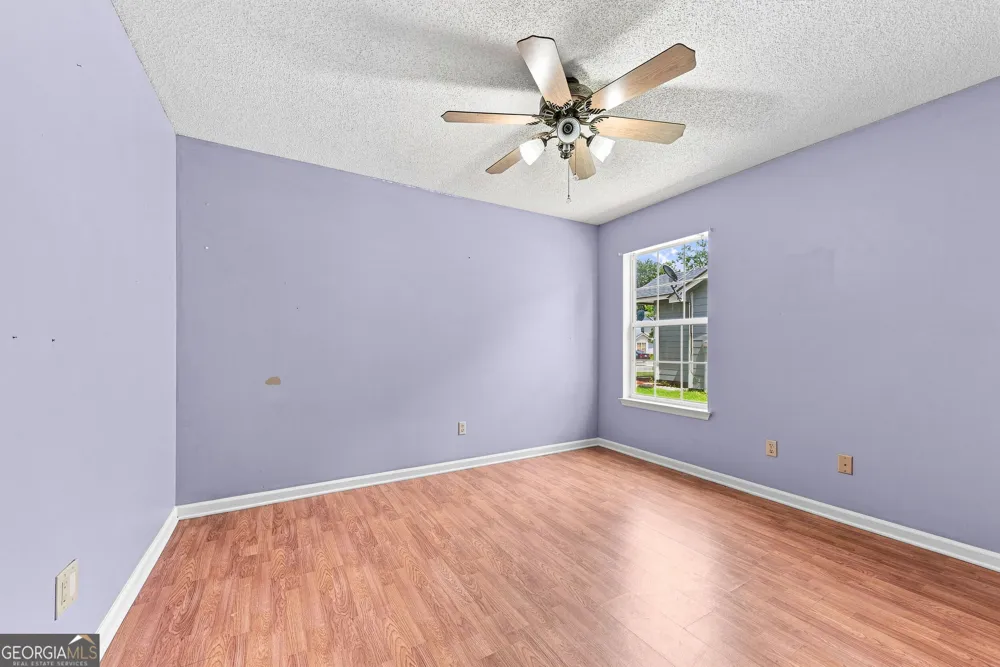 100 Pleasant Breeze WAY Kingsland, GA 31548